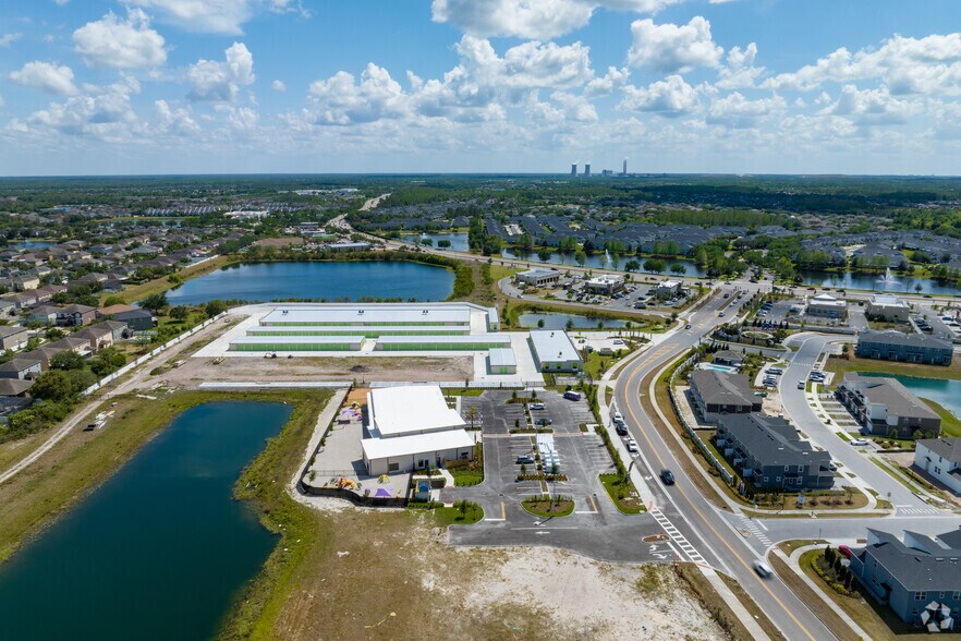 More Photos Of 15565 Golden Isle Blvd, Orlando Daycare Center For Sale