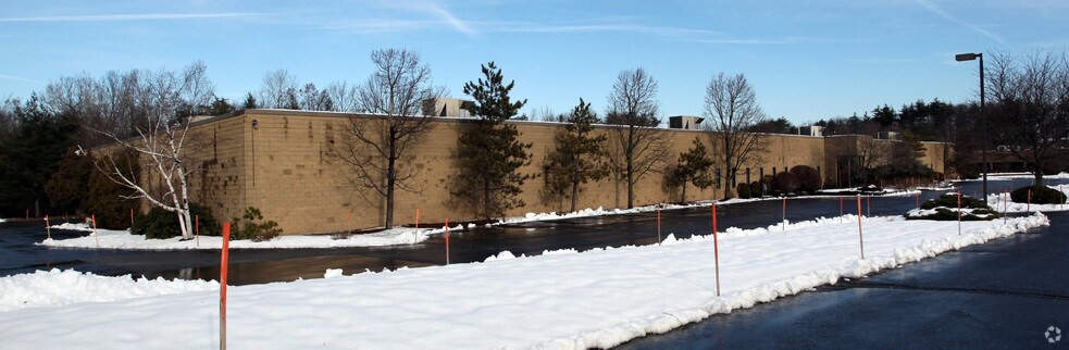 Primary Photo Of 24 Porter Rd, Littleton Light Manufacturing For Lease