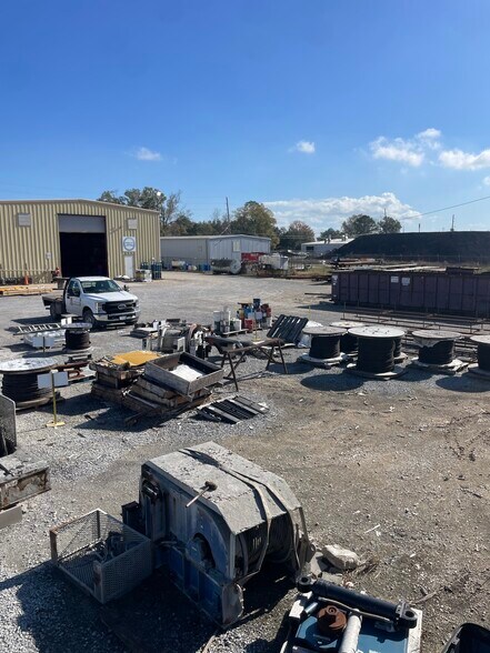 More Photos Of 1013 Bert St, La Place Warehouse For Sale