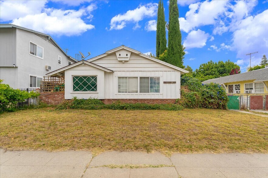 More Photos Of 5816 Woodman Ave, Van Nuys Multifamily For Sale