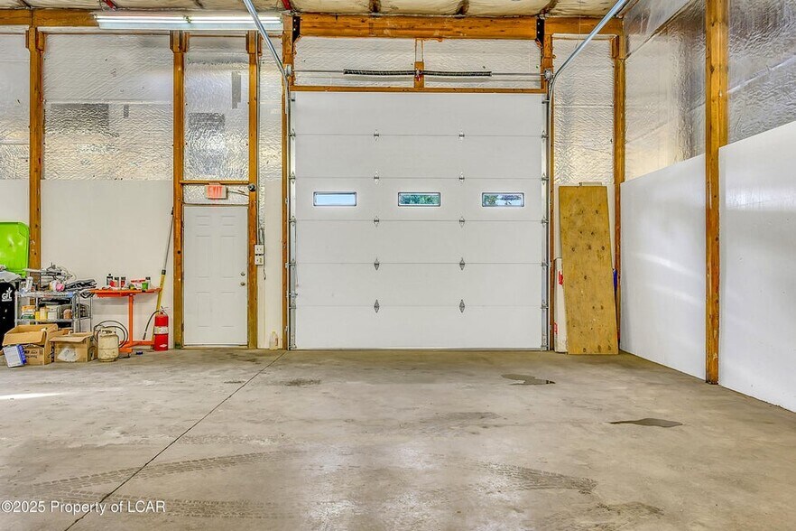 More Photos Of 7147 Blue Ridge Trl, Mountain Top Industrial For Lease