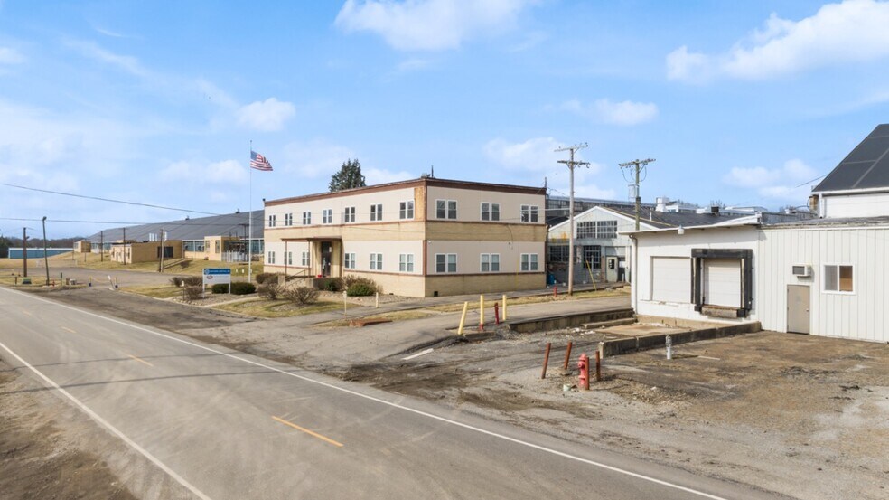 More Photos Of 16123 Armour St NE, Alliance Warehouse For Lease