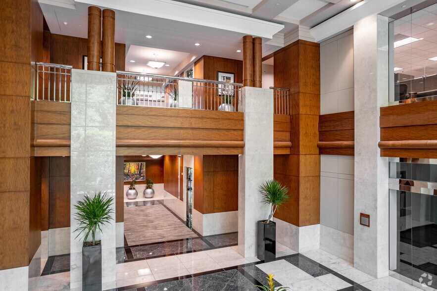 More Photos Of 3780 Mansell Rd, Alpharetta Unknown For Lease