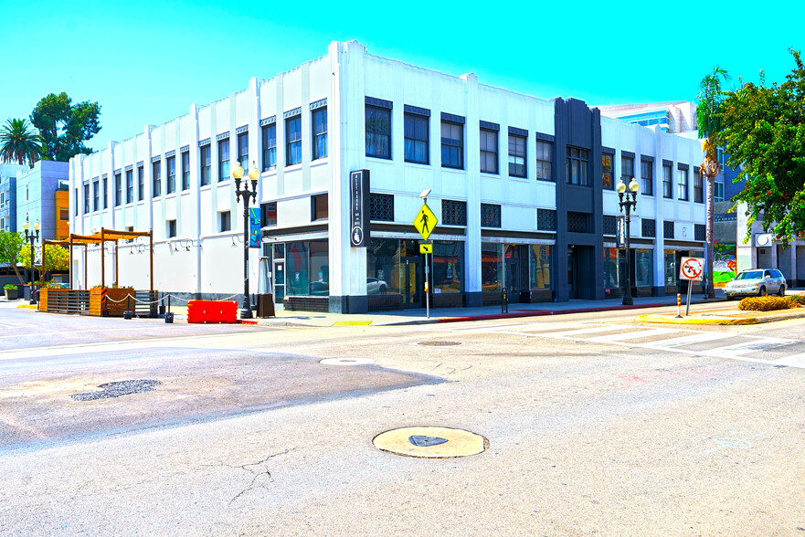 Primary Photo Of 200-208 N Broadway, Santa Ana General Retail For Sale