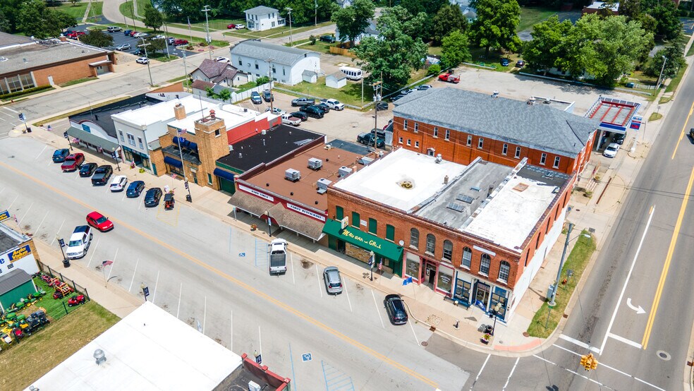 More Photos Of 108 N Phelps St, Decatur General Retail For Sale