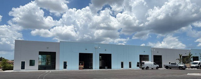 Primary Photo Of 1520-1526 SW 9th Pl, Cape Coral Mixed Retail For Sale
