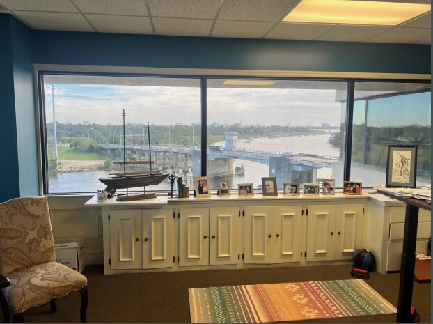 More Photos Of 147 Wappoo Creek Dr, Charleston Medical For Sale