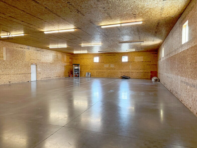 More Photos Of 645 Keys Rd, Yakima Warehouse For Lease