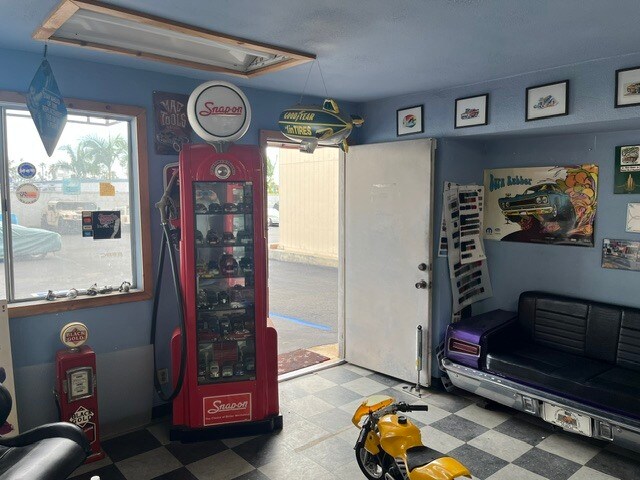 More Photos Of 1434 S Coast Hwy, Oceanside Freestanding For Sale