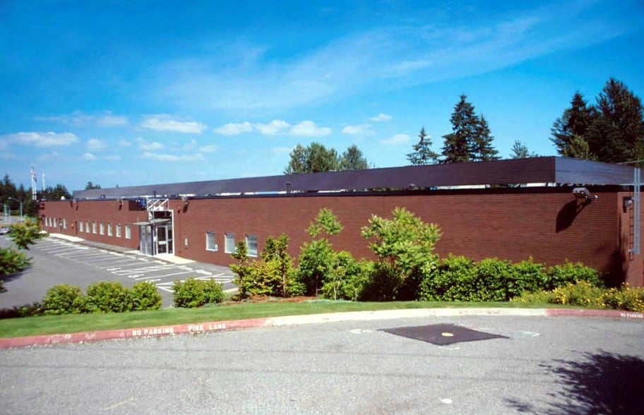 More Photos Of 3626 156th Ave SE, Bellevue Light Distribution For Lease