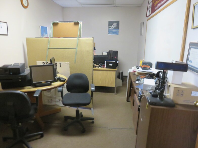 More Photos Of 1173-1175 Green St, Iselin Storefront Retail Office For Sale