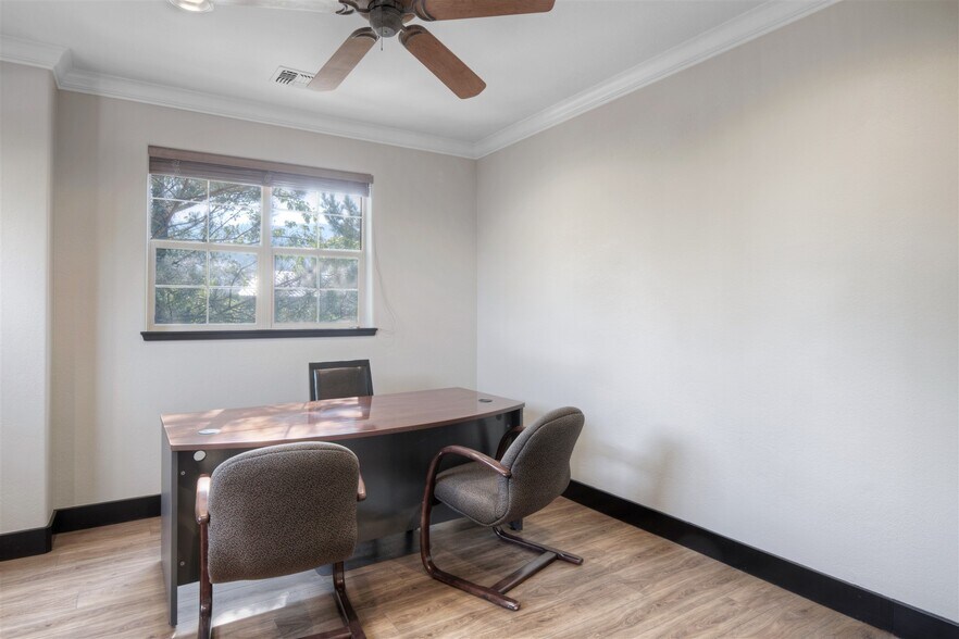More Photos Of 4745 Caughlin Pky, Reno Office For Lease