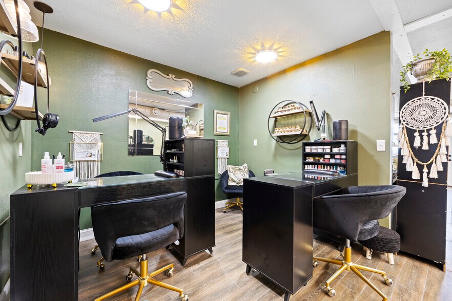 More Photos Of 203 Laurel St, Palatka Office For Sale