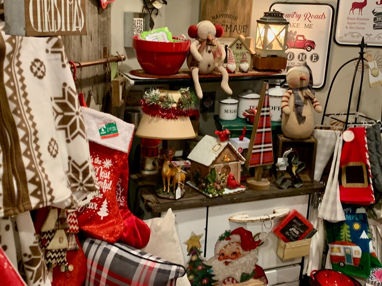 More Photos Of 1042 Old Crouch Rd, Garden Valley Freestanding For Sale