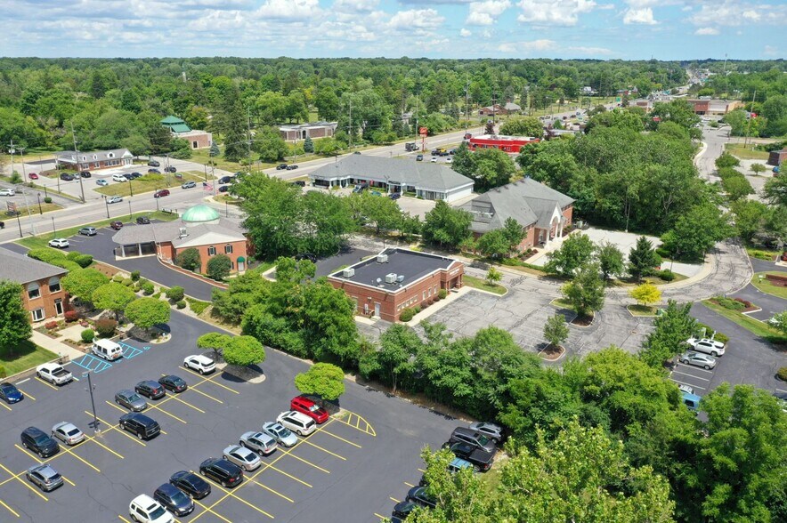 More Photos Of 6411 River Crossings Dr, Sylvania Medical For Sale