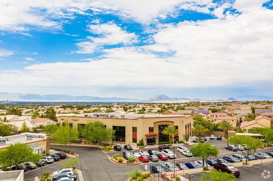 More Photos Of 710 Coronado Center Dr, Henderson Medical For Lease