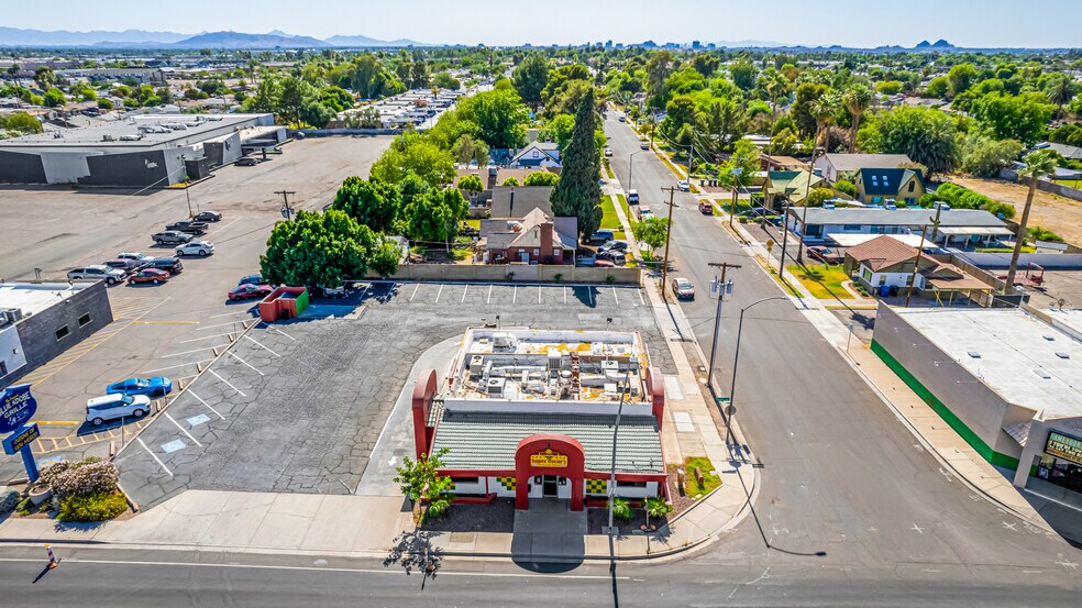 More Photos Of 154 N Country Club Dr, Mesa Freestanding For Sale