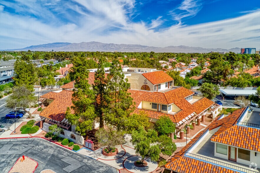 More Photos Of 2310 Paseo Del Prado, Las Vegas Unknown For Lease