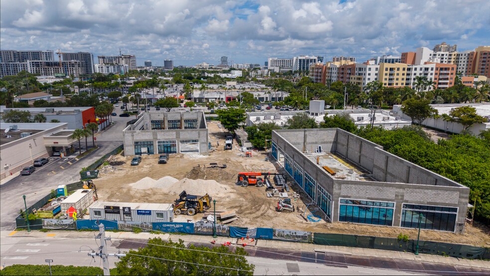 More Photos Of 2777 NE 185th St, Aventura General Retail For Lease