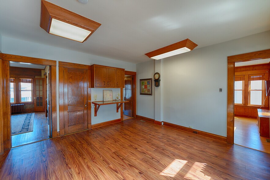 More Photos Of 105 Gleneida Ave, Carmel Office For Sale