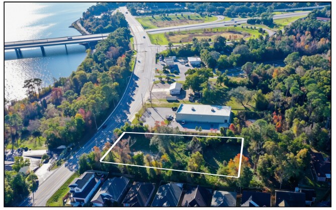 More Photos Of 8175 Scenic Hwy, Pensacola Land For Sale