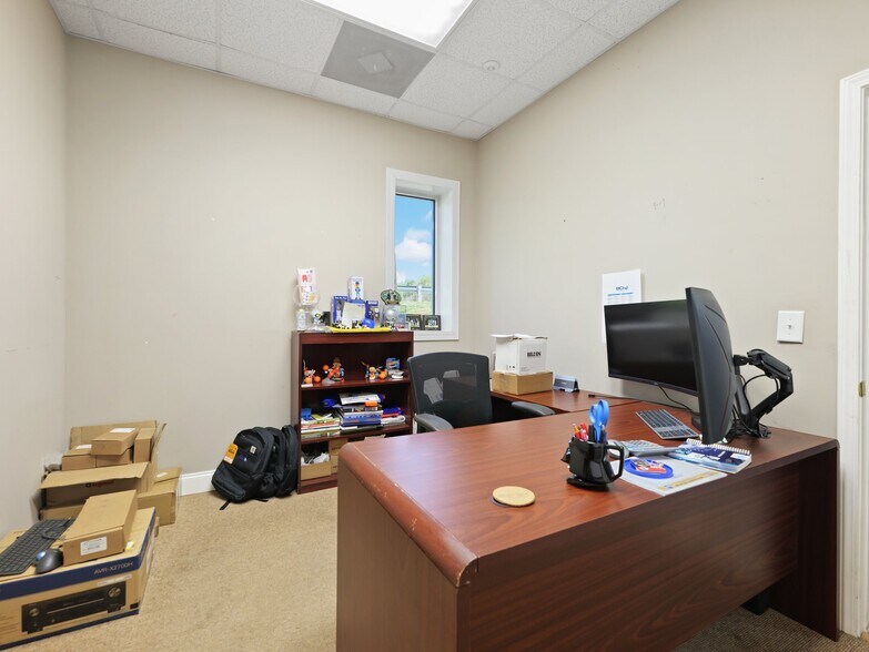 More Photos Of 2567 Athens Hwy, Gainesville Warehouse For Lease