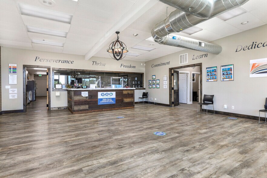 More Photos Of 510 2nd Ave S, Twin Falls General Retail For Lease