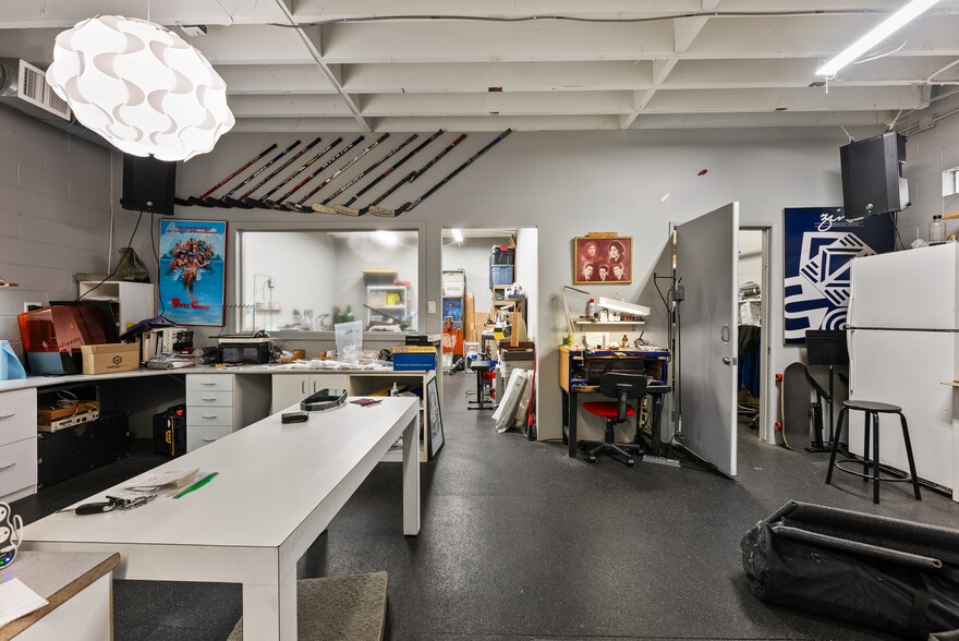 More Photos Of 3268 Motor Ave, Los Angeles Storefront Retail Office For Sale