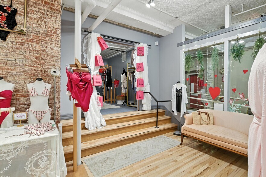 More Photos Of 150 Main St, Northampton Storefront For Lease