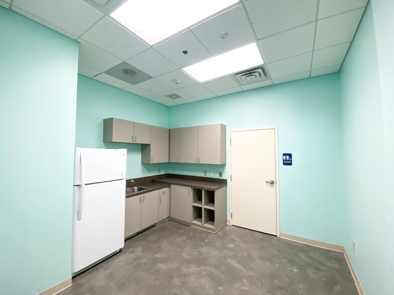 More Photos Of 601 W Rosemary St, Chapel Hill Apartments For Sale