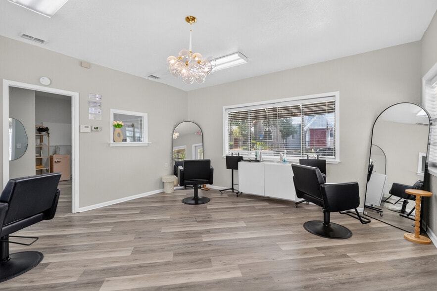 More Photos Of 119 Main St, Auburndale Storefront Retail Office For Sale