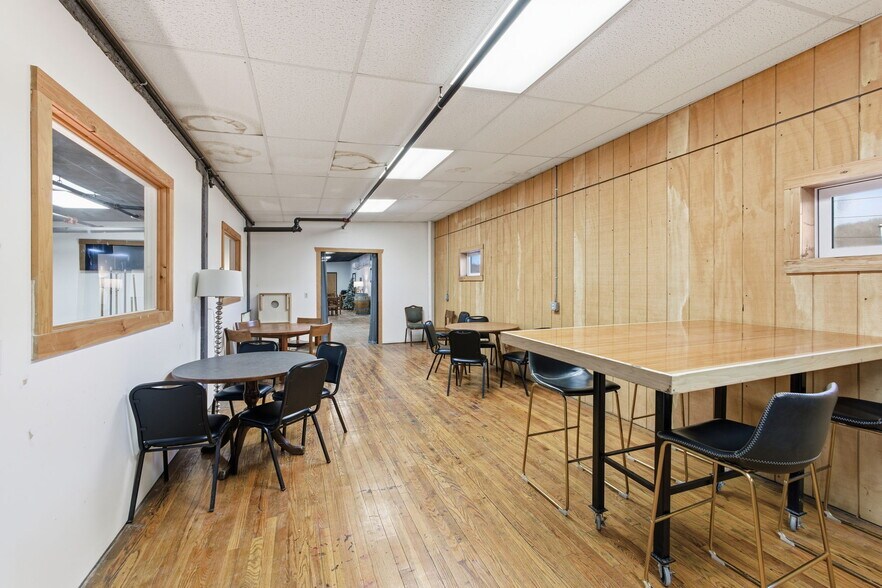 More Photos Of 2 Chapel St, Honesdale Flex For Lease