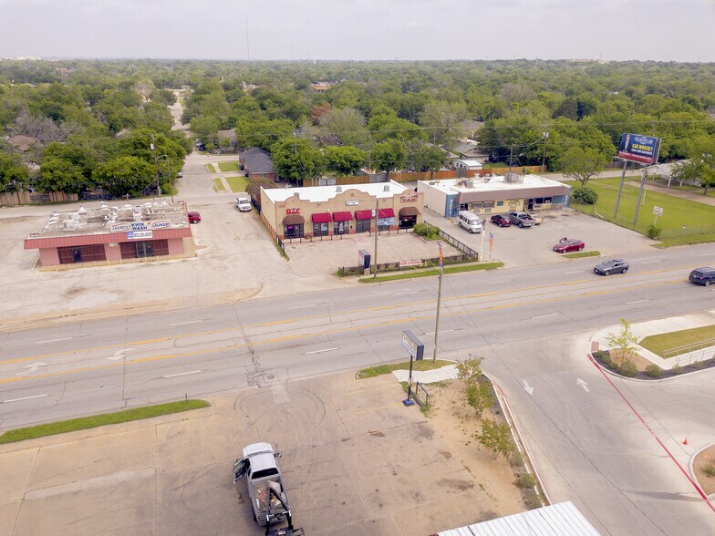 More Photos Of 3501 E Berry St, Fort Worth Storefront Retail Office For Sale