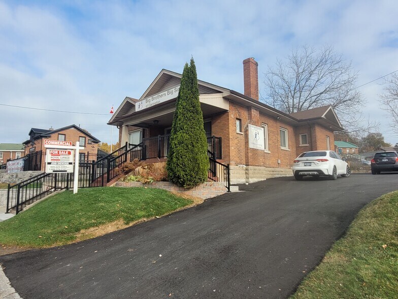Primary Photo Of 23 Scugog St, Clarington Office For Sale