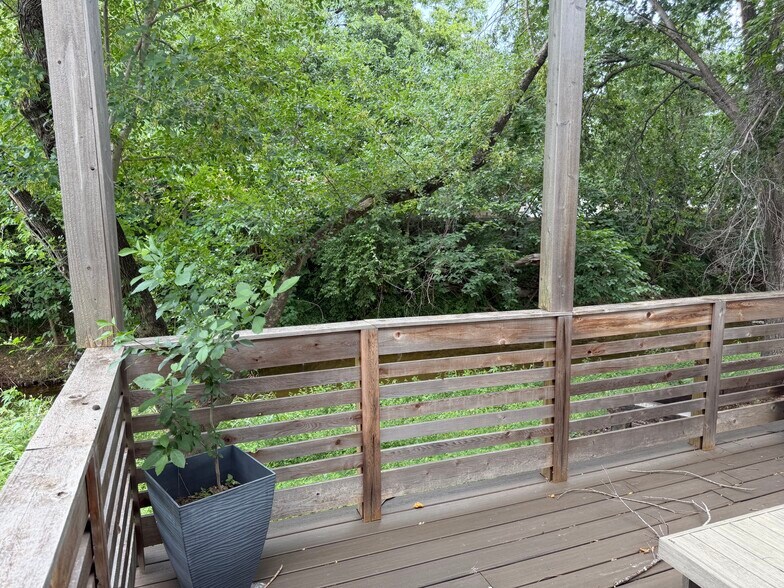 More Photos Of 8301 Shoal Creek Blvd, Austin Medical For Sale