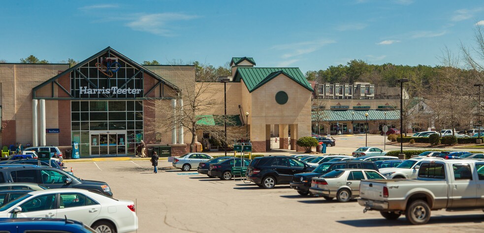 More Photos Of 1802-1838 Martin Luther King Jr Blvd, Chapel Hill General Retail For Lease