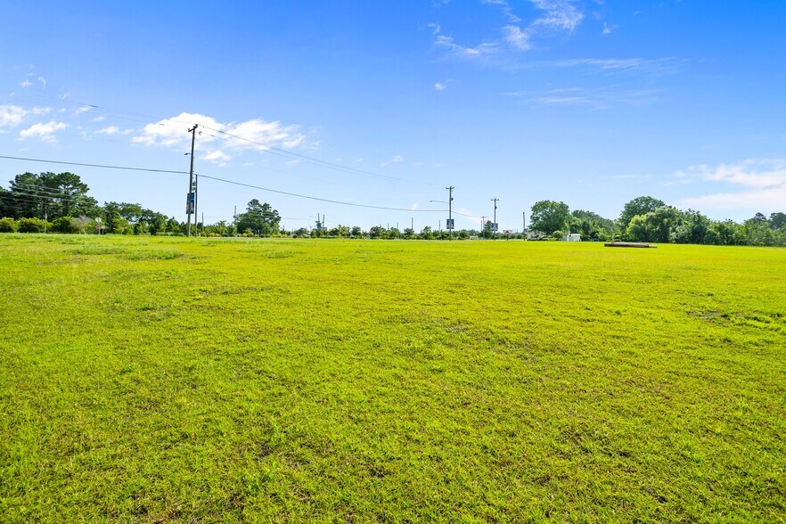 More Photos Of 0000 Old Bridge St, Jacksonville Land For Lease