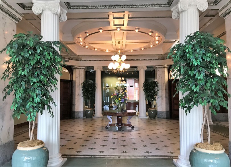 More Photos Of 32 20th St, Wheeling Office For Lease