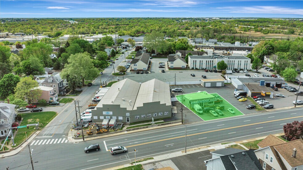 More Photos Of 1602 E Newport Pike, Wilmington Auto Dealership For Lease