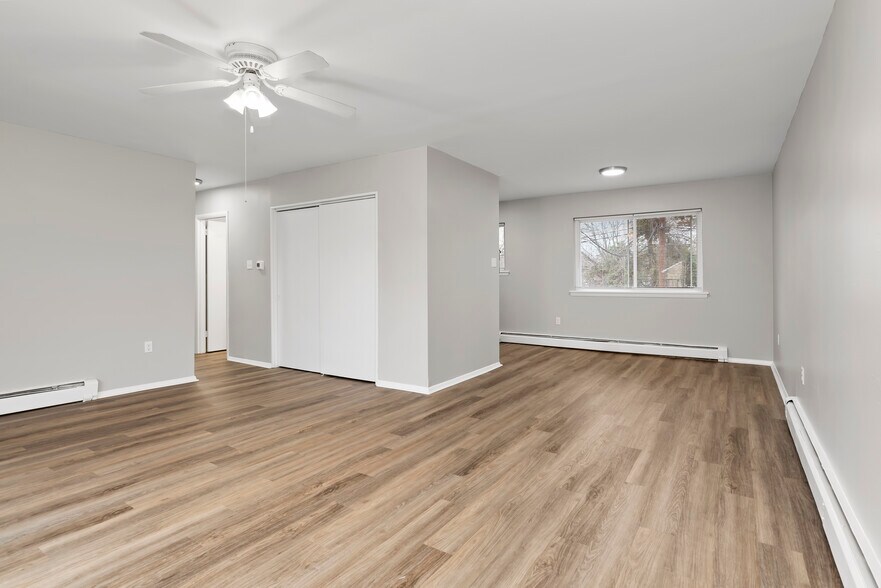 More Photos Of 3800 Elmerton Ave, Harrisburg Apartments For Sale