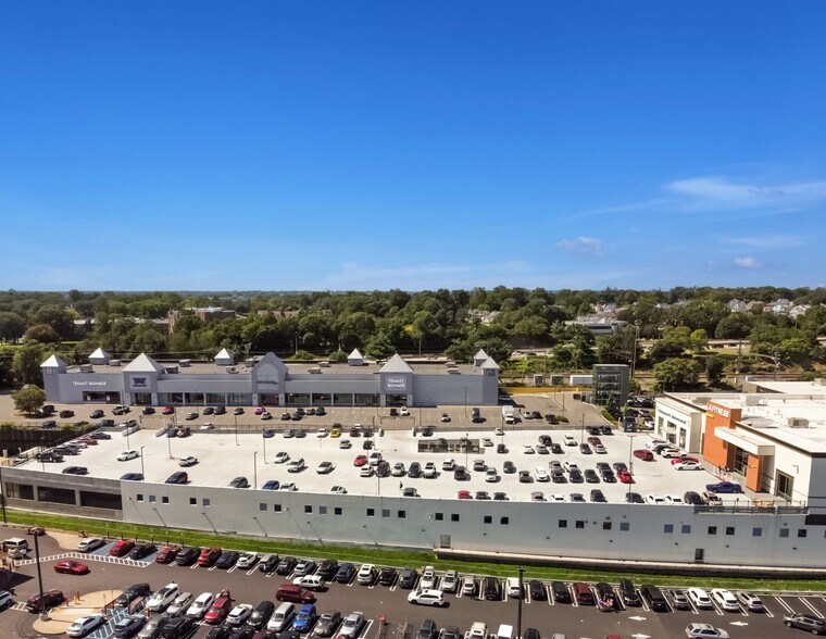 More Photos Of 71-110 Nardozzi Pl, New Rochelle Unknown For Lease