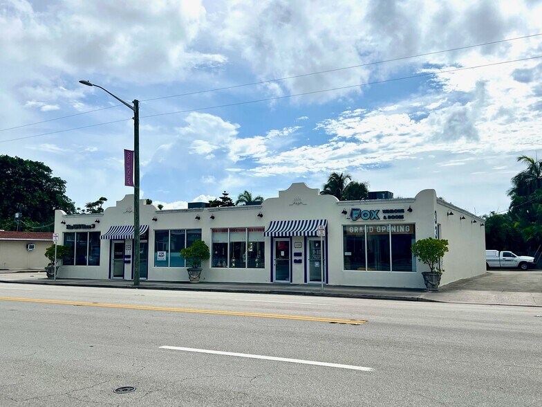 More Photos Of 3300 S Dixie Hwy, West Palm Beach Freestanding For Sale