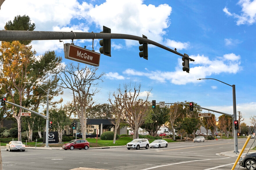 More Photos Of 17232 Red Hill Ave, Irvine Healthcare For Lease