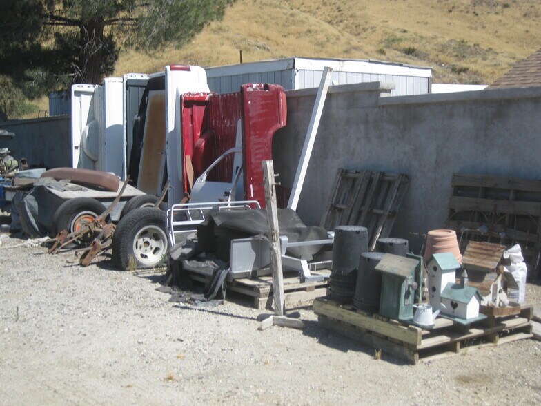 More Photos Of 17035 Sierra Hwy, Canyon Country Land For Sale