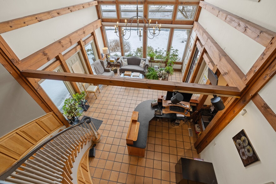 More Photos Of 68 Lyme Rd, Hanover Office Residential For Sale