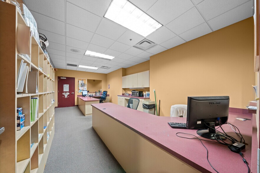 More Photos Of 2500 Citrus Blvd, Leesburg Medical For Sale