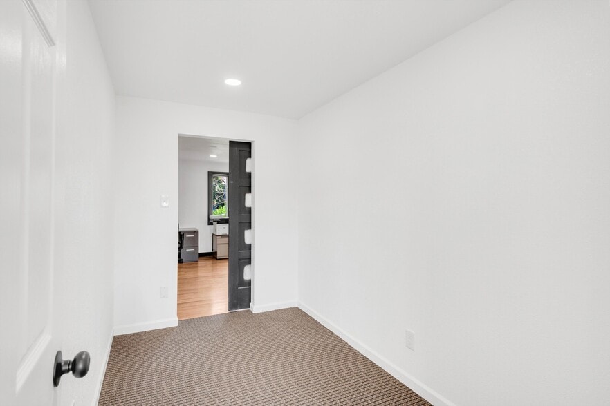 More Photos Of 2880 W 92nd Ave, Federal Heights Office Residential For Sale