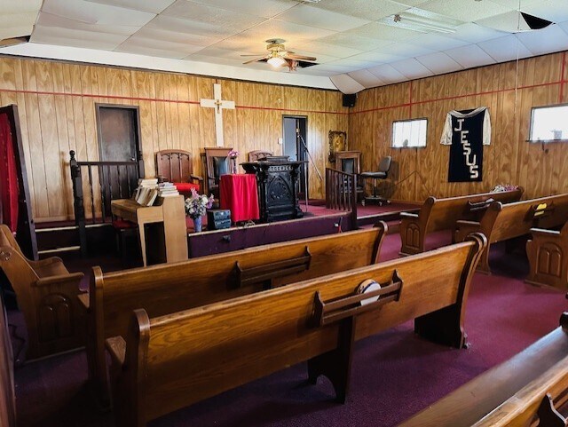 More Photos Of 25 Colony Rd, Burgettstown Specialty For Sale