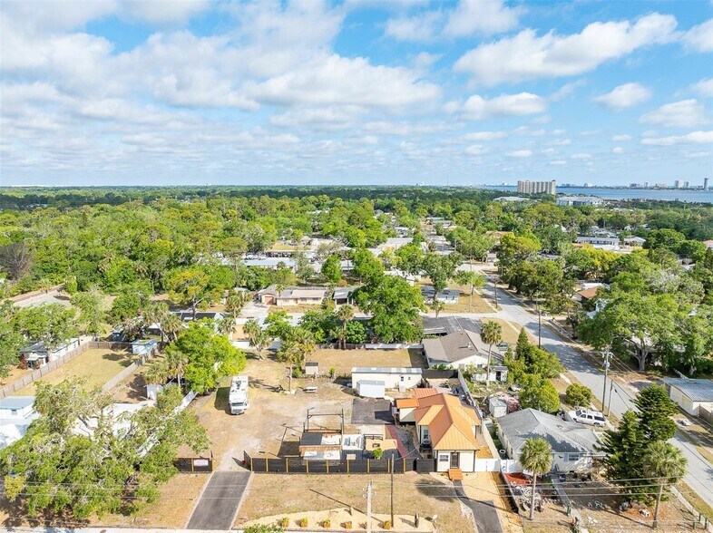 More Photos Of 403 Herbert St, Port Orange Specialty For Sale