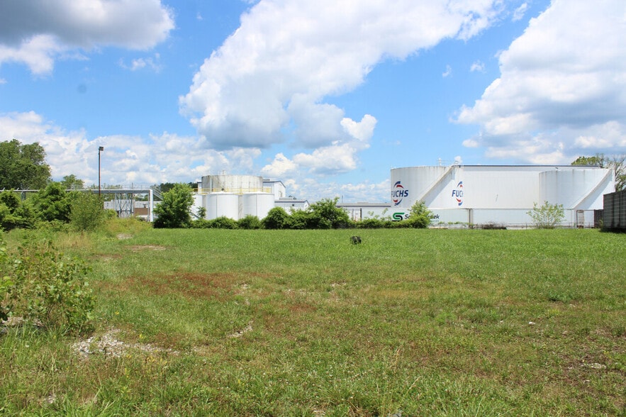 More Photos Of 1420-1444 Washington Ave, Huntington Land For Sale